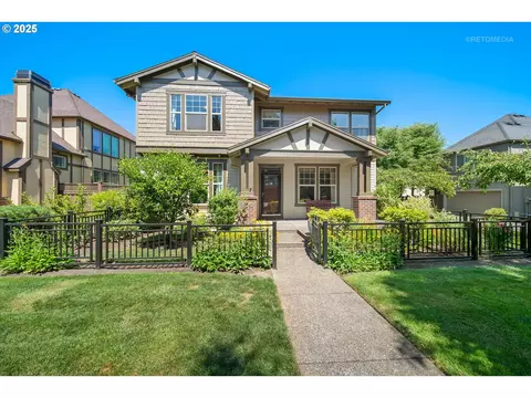 11965 SW Lausanne St, Wilsonville, OR 97070