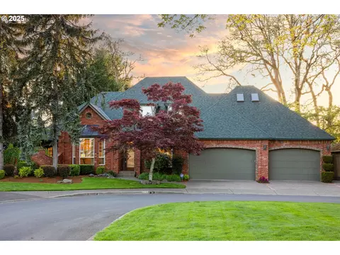 1468 Wimbledon Pl, Springfield, OR 97477
