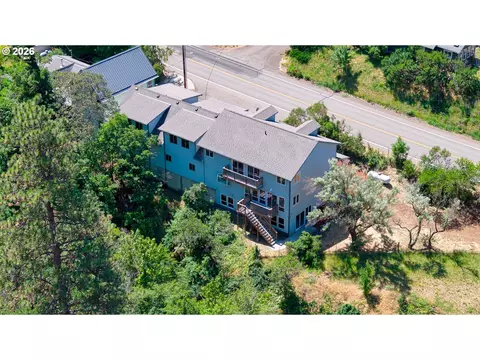 View/Area - 107 3rd Ave, Mosier, OR 97040 photo 1 of 5
