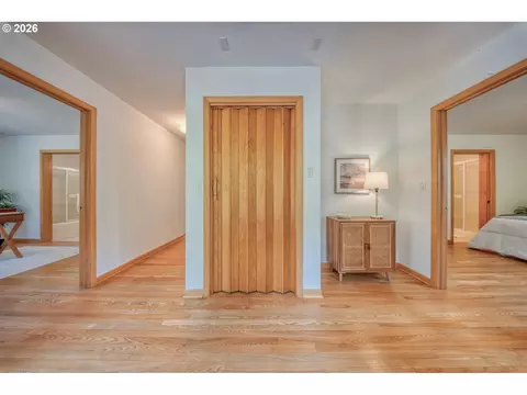 Entry Way - 107 3rd Ave, Mosier, OR 97040 photo 1 of 3