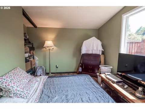 Bedroom - 60 E 30th Ave, Eugene, OR 97405 photo 7 of 7