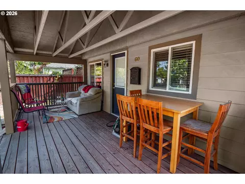 Exterior - 60 E 30th Ave, Eugene, OR 97405 photo 2 of 9