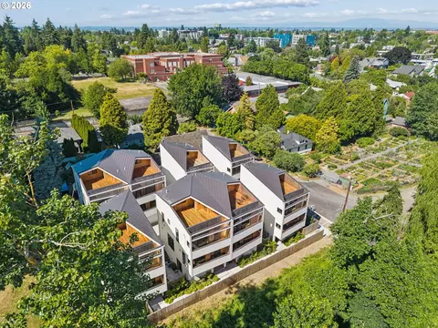 4625 N Campbell Ave, Portland, OR 97217