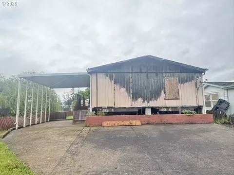 420 E 9th Ave, Junction City, OR 97448