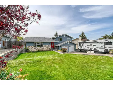 925 SE 1st St, Pendleton, OR 97801