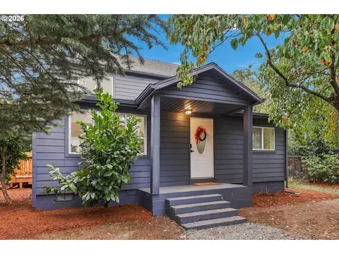 5390 NE Skidmore St, Portland, OR 97218