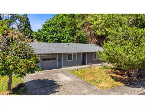 815 SE Naomi Way, Mcminnville, OR 97128