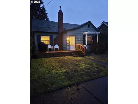1125 NE Galloway St, Mcminnville, OR 97128