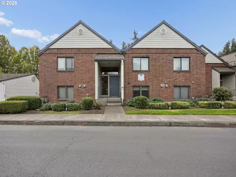 15055 NE Sacramento St #79, Portland, OR 97230