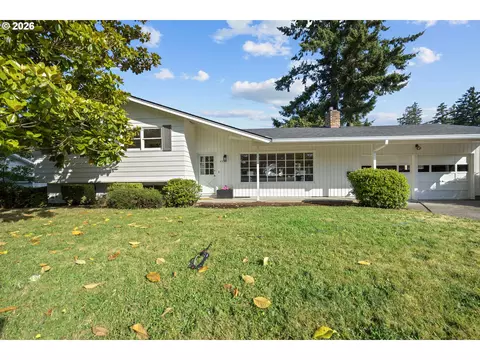 9375 SW Royal Woodlands Dr, Beaverton, OR 97005