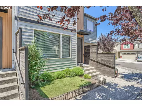 187 N 44th Pl, Ridgefield, WA 98642