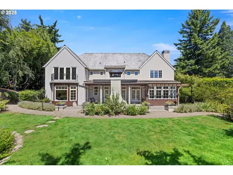 1948 SW Terrace Dr, Portland, OR 97201