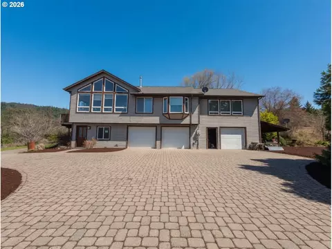 3991 Sherrard Rd, Hood River, OR 97031