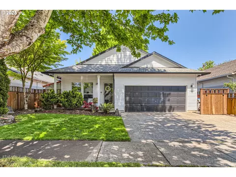 16893 SW Roosevelt St, Sherwood, OR 97140