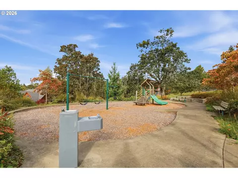 Other - 2834 Blacktail Dr, Eugene, OR 97405 photo 7 of 8