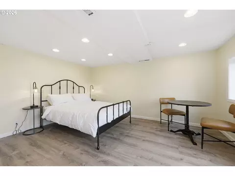 Bedroom - 2450 Birch Ln, Eugene, OR 97403 photo 10 of 10
