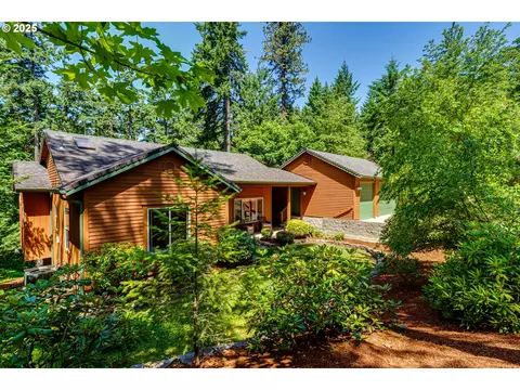 32502 Dillard Rd, Eugene, OR 97405