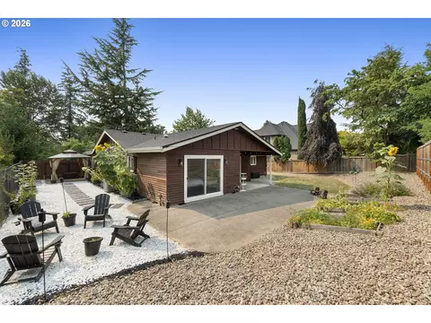 Exterior - 16300 SEckert Ln, Damascus, OR 97089 photo 8 of 12