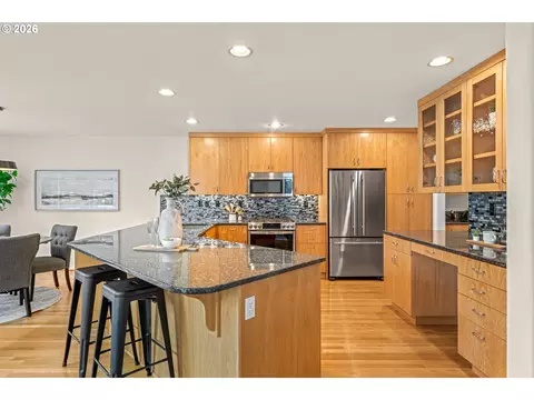 3490 Chaparrel Loop, West Linn, OR 97068 photo 9