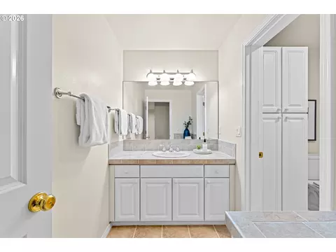 3490 Chaparrel Loop, West Linn, OR 97068 photo 31