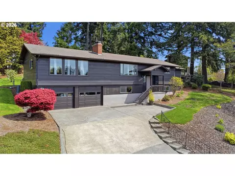 1290 Scenic View Dr, Stayton, OR 97383