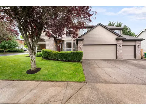 16326 SW Hoops Ct, Tigard, OR 97223