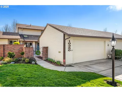 10350 SW Greenleaf Ter, Tigard, OR 97224