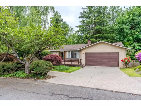 Exterior - 193 SE Paloma Ave, Gresham, OR 97080 photo 1 of 7