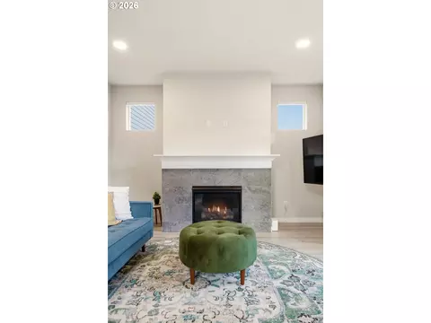 Living - 2903 S Oleander St, Cornelius, OR 97113 photo 5 of 5