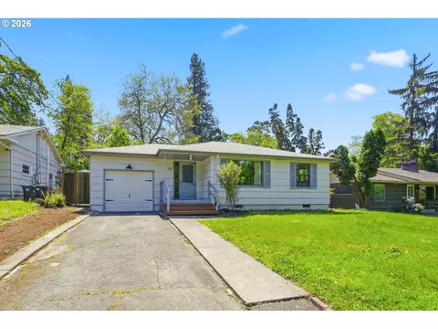 130 W 35th Pl, Eugene, OR 97405