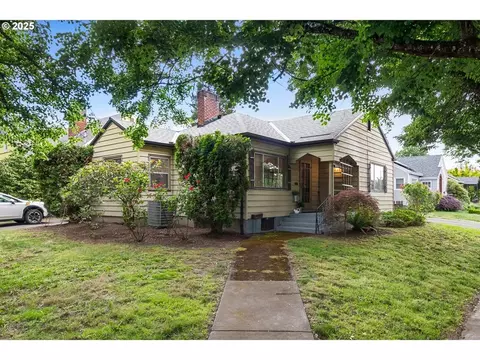 1937 SE Knight St, Portland, OR 97202