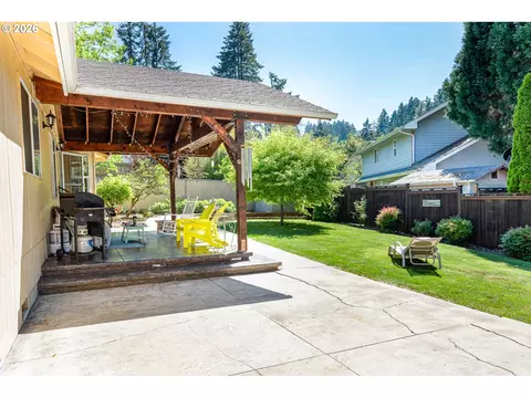 Other - 586 S 68th Pl, Springfield, OR 97478 photo 9 of 10