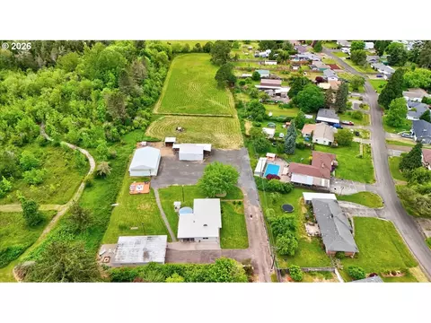 515 Pearson St, Lebanon, OR 97355