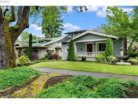 4349 NE Glisan St, Portland, OR 97213