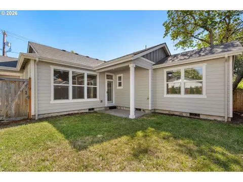 445 Hunsaker Ln, Eugene, OR 97404 photo 30