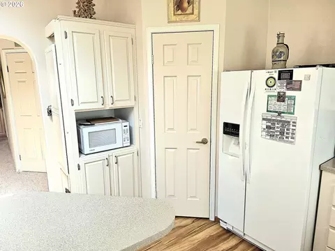 Other - 1041 Midland Brg, Eugene, OR 97404 photo 1 of 10
