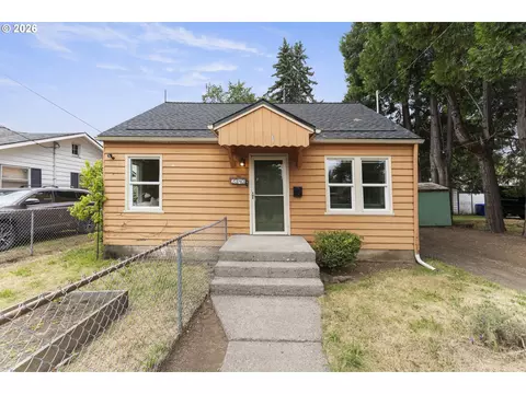 2343 SE 85th Ave SE, Portland, OR 97216