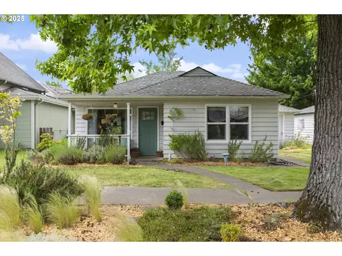 2325 Laurel Ave, Salem, OR 97301