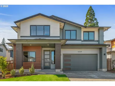 12149 SE Majestic Falls Ave, Happy Valley, OR 97086