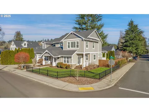 1521 11th St, West Linn, OR 97068