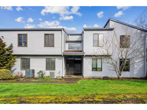 14575 SW Walker Rd #A3, Beaverton, OR 97006