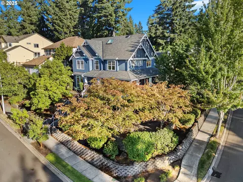 15119 Oyer Dr, Oregon City, OR 97045