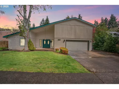 2285 Heath St S, Salem, OR 97302