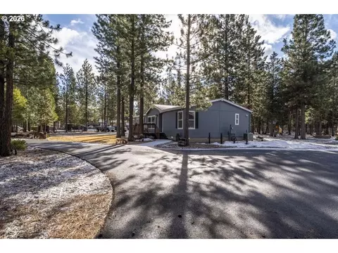 17575 Sutter St, La Pine, OR 97739 photo 2
