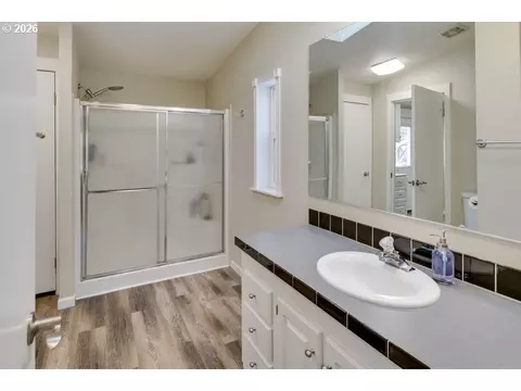 17575 Sutter St, La Pine, OR 97739 photo 12