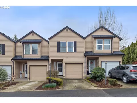 13949 Beavercreek Rd #102, Oregon City, OR 97045