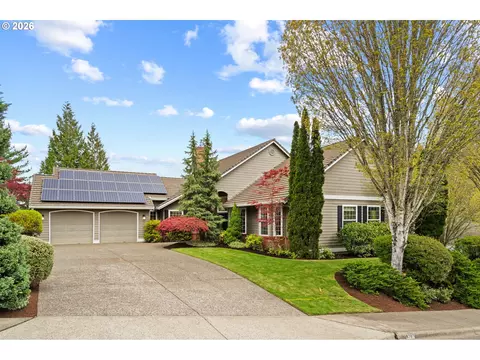 8707 SW Firview Pl, Beaverton, OR 97007