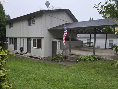 922 NW Greeley St, Camas, WA 98607