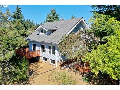 34797 Pittsburg Rd, Saint Helens, OR 97051
