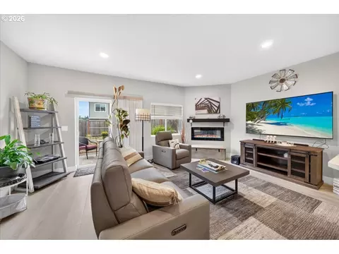 Living - 2907 S Heather St, Cornelius, OR 97113 photo 1 of 2